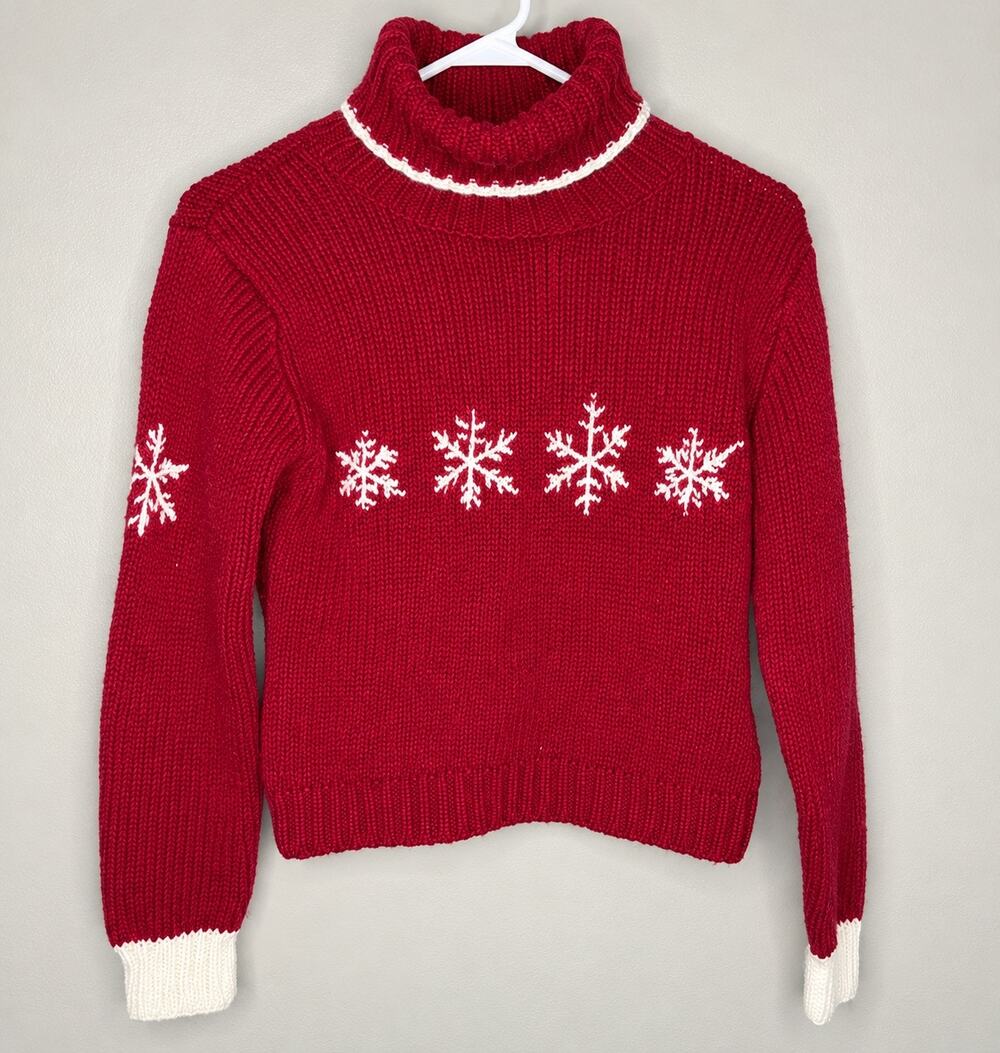 SO Brand Red Snowflake Turtleneck Christmas Sweater Chunky Knit Holiday Winter